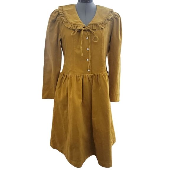 Saint Geraldine Corduroy Dress - Picture 1 of 4